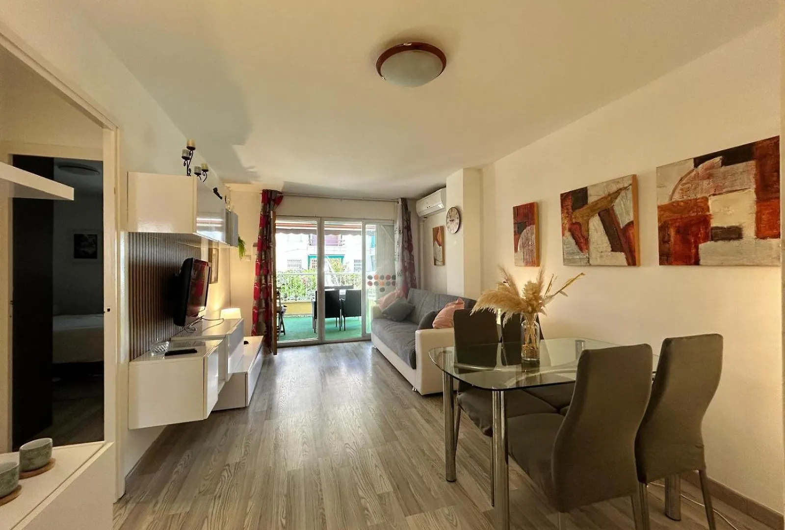 Apartment Voramar Kalima, Vilanova Y La Geltru Vilanova i la Geltrú Spanien